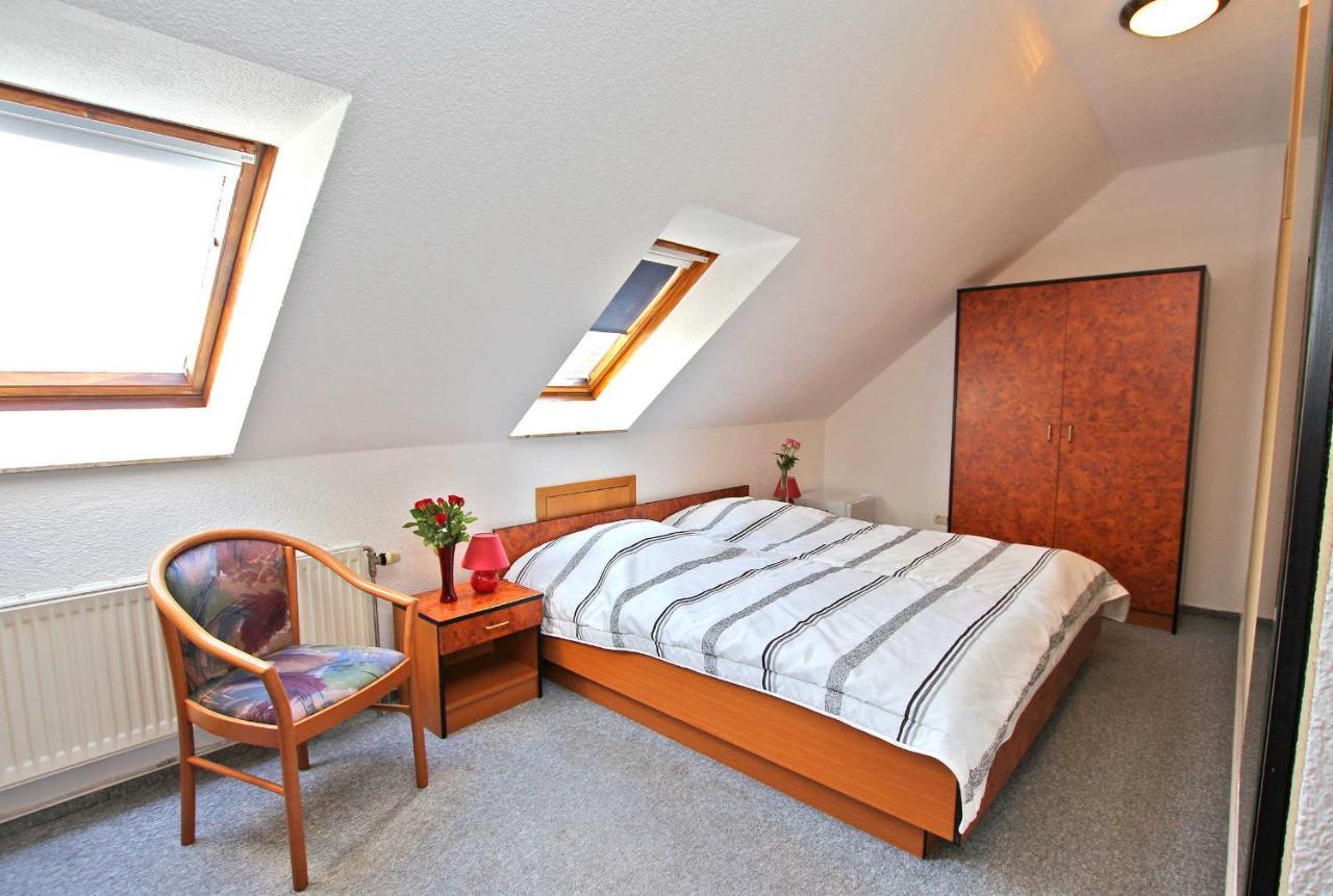 z-Gemütliche, ruhig gelegene Pension bei Putbus RÜG 2330 Exterior foto